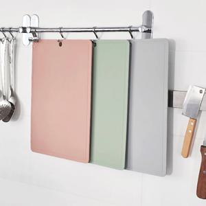 칼자국 걱정없이 깔끔한 다용도 TPU 주방 도마