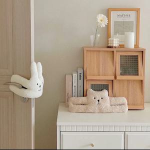 유아 아이 아기 방문 도어 스토퍼 인형 소리 닫힘방지 쿠션 손 손가락 끼임방지 문틈커버