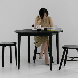 포르보 블랙 원목 카페 원형 모던 식탁테이블 1000
