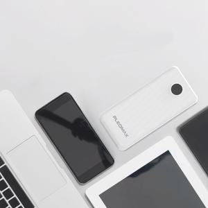 뉴에이커 20000mAh 고속충전 보조배터리 IPB2000P