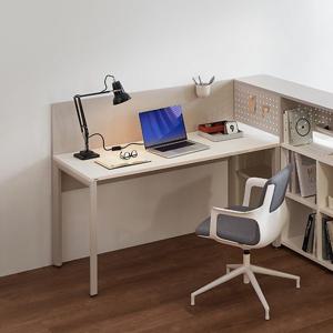 멘디 1400폭 책상(스크린형)