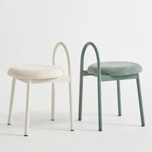 쥬리 원형 미니 패브릭 스툴 체어 등받이 의자 (4color)