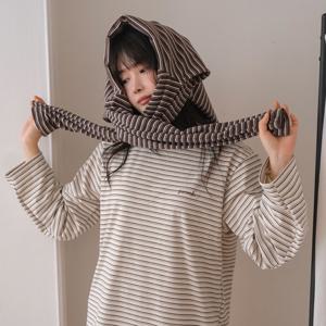 J'eu 토피넛 스트라이프 자수 파자마 잠옷 세트 2color