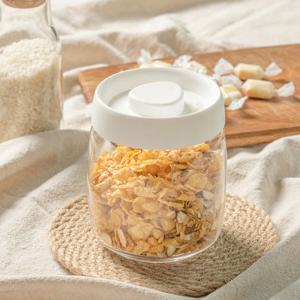 다용도 밀폐용기 진공 보관 소분 반찬통 펌프형 정리용기