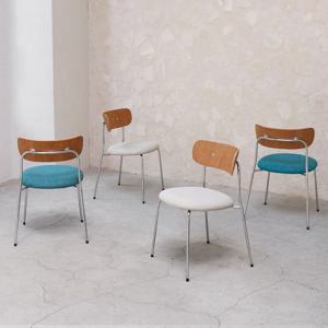 [쿠폰가 9.9만] 1+1 마일리 패브릭 식탁의자 인테리어 디자인 카페 체어 (2개)