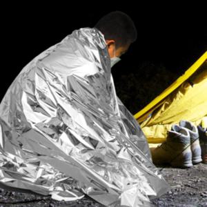 일회용 구급 응급 담요 겨울 캠핑 양면 휴대용 야외 간편 블랭킷 5개입