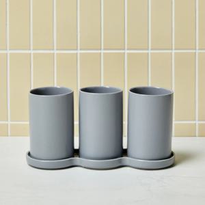 물이 잘 빠지는 3구 수저통 그레이