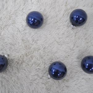 다크 블루 반짝이볼 6cm/6알 크리스마스겨울 카페장식소품 교회성당(반짝이가루 떨어짐있음)