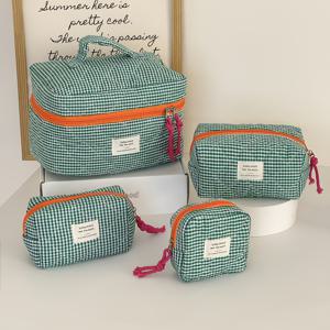 TEMU 4pcs 클래식 세트: 컬러블록 메이크업 파우치, 대용량 여성 여행 화장품 정리함