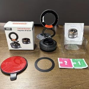 TEMU 업그레이드 360° 조절 가능한 진공 자석 차량용 휴대폰 홀더, 접이식, 차량/체육관/거울/매끄러운 표면용, 아이폰 17 프로 맥스 호환, 흔들림 방지 안정적 N52 자석, 가로/세로 화면 지원, 공간 절약형 디자인, 기숙사 필수품