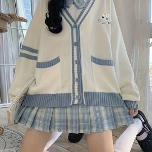 TEMU 여성용 일본 코리안 스타일 겨울 가디건 - 칼라와 일본어/영문자 패치가 있는 체크 자켓, 부드러운 버튼 프론트 스웨터, 애니메이션 컨벤션 & 캐주얼 웨어