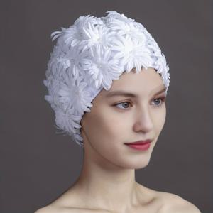 TEMU 여성용 수제 플로랄 수영 모자 - 3D 꽃 디자인, 흑백 직물 소재, 방수 기능 없음, 풀/헬스장/수중 수영용, 패션 헤어 액세서리, 고급 수영 의류, 수중 스포츠 팬을 위한 우아한 헤드웨어