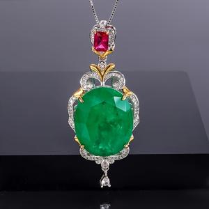 TEMU 우아한 목걸이 - 헤비듀티 16.2g 대형 타원형 펜던트, 녹색 & 빨간색 악센트 비즈, 금도금 , 어머니의 날, 발렌타인데이, 졸업 선물 - 럭셔리 데인티 체인, 일상 또는 공식 행사용 - 파티 및 축하 행사에 완벽한 녹색 목걸이, 연중 착용 가능, 생일 선물에도 이상적, 비즈 목걸이, 펜던트, 패션용 긴 목걸이, 청소년용 세트