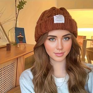 TEMU 여성용 스트레치 비니 모자 - 사계절 가벼운 겨울 스컬 캡, 일상 및 정장에 어울리는 부드러운 탄력 있는 클로저 - 올리브 그린, 브라운, 블랙, 화이트, 핑크, 그레이 색상 가능 - 손세탁 전용, 캐주얼 헤어웨어, 다재다능한 패션, 편안한 착용감, 미니멀 디자인, 통기성 원단, 데일리 웨어