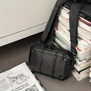 TEMU 새로운 카본 파이버, 스타일리시 리벳 박스백 - 트렌디한 소형 크로스바디 숄더백 (남녀 공용)