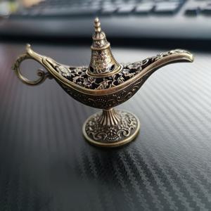 TEMU 알라딘의 마법 램프 향로 - 빈티지 금속 합금 향로 홀더, 전기 불필요, 홈 데코용 오래 지속되는 향기, 크리스마스, 할로윈, 추수감사절, 발렌타인데이, 아버지의 날에 완벽한 선물, 휴일 선물 아이템, 우아한 장식품, 정교한 공예, 전기 향로, 향로/스틱/백후로 버너