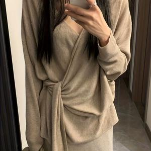 TEMU 마리·코코 여성용 베이지 V넥 비대칭 랩 웨이스트 스웨터 - 부드러운 베이지 긴소매 벨티드 스웨터 드레스 탑, 캐주얼 & 포멀 룩을 위한 겨울 레이어링 아이템 (코지 가을 겨울 스웨터 재킷)