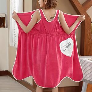 TEMU 플러스 사이즈 오버사이즈 목욕 가운 스커트 - 코랄 핑크 플러시 빠른 건조 샤워 드레스, 탄력 있는 허리 & 화이트 파이핑, 부드럽고 흡수력 좋음 (빠짐 없음), 세탁기 사용 가능한 스파 가운