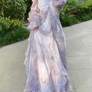 TEMU 우아한 오프숄더 플로럴 프린트 맥시 드레스 러플 디테일 - 긴 소매, 레이어드 헴, 연청색 & 흰색 그라데이션, 봄/여름에 완벽, 웨딩 게스트 드레스 여성 플러스 사이즈, 웨딩 게스트 드레스 여성 사이즈, 우아한 드레스