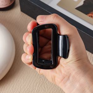 TEMU 새롭게 업그레이드된 감각 작은 그랩 클립, 높이 약 5cm, 실리콘 소재, 부드럽고 충돌 방지, 머리 뒤 보호, 견고한 헤어 클립, 낙하 방지 및 내구성 있는 그랩 클립, 기본 색상