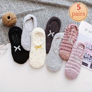 TEMU 여성용 리본형 플러시 바닥양말 5팩, 겨울철 두꺼운 미끄럼방지 따뜻한 요가 슬리퍼 사타구니커버, 쿠션소재의 오버더키즈너스켓츠, 대사이즈 허벅지하이 삭스, 프릴디자인, 추위막는 실내화, 세련된 패턴, 부드러운 원단으로 제작되었으며, 편안한 홈웨어