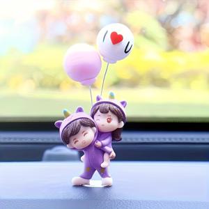 TEMU 사랑으로 영감을 받은 매혹적인 라일라 & 로즈 레진 피규어와 하트 풍선 - 로맨틱한 공간을 위한 사랑스러운 자동차 대시보드 장식, 장식용 자동차 요소 | 만화 스타일 커플 | 상세한 수공예 예술, 자동차 대시보드 장식, 할로윈 자동차 장식