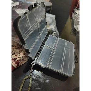 TEMU 헤비듀티 방수 낚시 도구 상자 - 14구획 뚜껑 & 조절 가능한 분할판, 잠금 걸쇠 포함 - 보트, 카약, 낚시 장비용 휴대용 PP 플라스틱 루어 정리 케이스 (블랙, 컴팩트, 접이식) 걸이 스트랩 포함