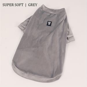 TEMU 대형견 스웨터 코트 - 겨울용 따뜻한 두꺼운 회색 퍼리 재킷, 부드러운 라운드 넥, 반팔 풀오버 (회색 톤) - 독일 셰퍼드, 래브라도 & 기타 견종용 세탁기 사용 가능한 올브리드 의류