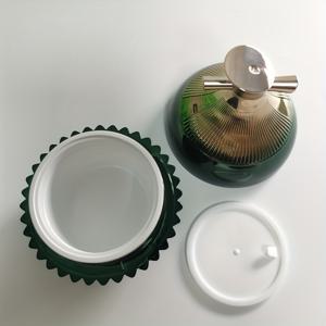 TEMU 1PCS 50g 골든 그린 화장품 용기, 러그 잠금 장치, 크림 및 로션용 플라스틱 빈 리필 가능 용기, 무향