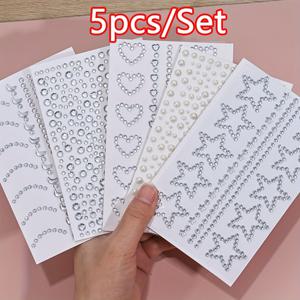 TEMU 5장의 반짝이는 하트 & 별 얼굴 스티커 - DIY 공예, 음악 파티, 축제용 3D 글리터 라인스톤 바디 아트 스티커 합성 보석 포함 (하트, 별, 꽃), 멀티 디자인, 페스티벌 장식, 의상 액세서리, 합성 라인스톤, 반짝이는 보석, 파티 장식, 고광택 마감, 파티 플래너