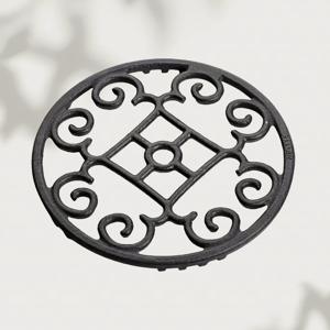 TEMU 1개 헤비듀티 주철 가스레인지 보호 매트 - 미끄럼 방지 베이스 & 8구 냄비 홀더 디자인 - 가스레인지용, 튼튼한 금속 구조, 블랙/그레이/화이트 - 인덕션 호환, 모카포트, 프라이팬, 웍 등 다양한 용도 - 장식 및 안전 기능 (음식 직접 접촉 불가) - 4/5발 베이스, 내열 트레이, 스토브 링 디자인