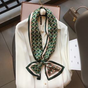 TEMU 여성용 클래식 체크무늬 멀베리 실크 스카프 - 양면 디자인, 긴 목도포 & 스트리머, 봄철 우아한 다용도 패션 액세서리, 방풍 보온, 드라이클린 전용, 실크 헤드스카프, 야외 우아함, 세련된 스타일, 고급 질감, 봄 옷장용