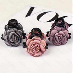 TEMU 3개 세트 우아한 레트로 장미 머리핀 - 중간 사이즈 패브릭 플로랄 헤어 액세서리, 빈티지 스타일 단색 헤어핀 여성용 일상 및 파티용, 발렌타인데이 & 이스터용 귀여운 헤어 액세서리
