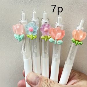 TEMU 7팩 꽃무늬 빠른 건조 블랙 잉크 볼펜, 0.5mm 미세한 팁 - 다양한 파스텔 컬러, 내구성 있는 플라스틱 소재로 부드러운 필기감, 저널링 및 드로잉용, 선물 포장용 펜, 투명 잉크 저장통