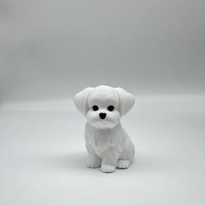 TEMU 1개 귀여운 플러피 화이트 말티즈 강아지 조각상 - 전기 불필요, 가볍고 튼튼한 플라스틱 데스크탑 장식, 집, 사무실, 정원용 - 강아지 애호가를 위한 완벽한 선물 (생일, 크리스마스, 집들이) - 매력적인 강아지 장식, 실내 장식, 재미있는 디자인, 내구성 있는 장식품