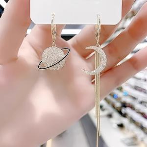 TEMU 합성 자이콘을 사용한 우아한 비대칭 프린트 귀걸이 - 반짝이는 달과 행성 디자인, 금색 커피, 일상적인 착용이나 선물로 이상적인 달 귀걸이|귀걸이