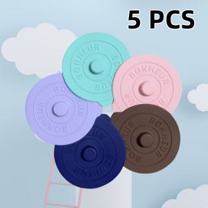 TEMU 5개 실리콘 컵 뚜껑과 컬러풀 코스터 세트 - 머그컵, 유리잔, 찻잔용 - 재미있는 웃는 얼굴 & 텍스트 디자인 - 크리스마스, 할로윈, 부활절, 발렌타인데이, 추수감사절 선물 - 식품 등급, 재사용 가능, 먼지 방지, 귀여운 컵 액세서리, 축제 스타일, 유연한 커버, 파티 용품