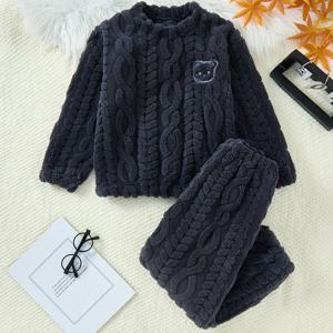 TEMU 포근한 아동용 플러시 세트 - 양면 플리스 따뜻함, 자수 디테일, 긴소매 크루넥 풀오버 및 바지 (남아 여아 공용) - 겨울 필수템, 야외 활동용, 여아용 겨울옷|바지