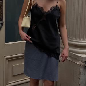 TEMU HXAO 여성용 Y2K 비대칭 레이스 코르셋 캐미솔 드레스 - 민소매 반투명 비치 탑, 라벤더/라일락/블랙/옐로우 롱 캐미 탱크, H-라인 실루엣 여름 파티, 웨딩 & 캐주얼 아웃핏용 드레스 (없음)