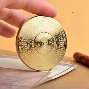 TEMU 회전 나침반 - 분리 가능한 디자인의 다층 손가락 스피너, 골드톤 메탈, 사무실 및 학교 용품에 이상적, 장식용 책상 액세서리, 사무실 책상 액세서리 | 우아한 책상 액세서리 | 내구성 있는 책상 액세서리, 장식용 책상, 남성용 여행 맵|나침반