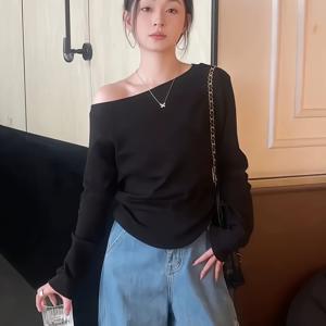 TEMU 여성용 오프숄더/원쇼울더 하이스트레치 롱슬리브 튜닉탑 - 솔리드블랙 레이어링 블라우스, 루즈핏 라운드넥셔츠 (봄/가을), 캐주얼 & 포멀룩, 데일리부터 이브닝웨어까지 다재다능한 디자인, 핸드워시 가능, 세련된 오프숄더/원쇼울더 디자인, 매끄럽고 편안한 소재, 미니멀한