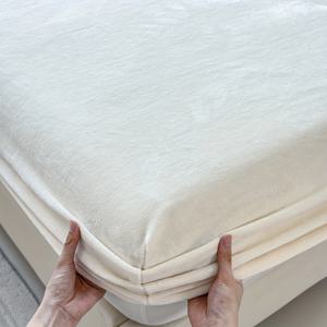 TEMU 1개의 아늑한 밀크 벨벳 침대 시트, 높은 무게 180-200gsm, 깊은 포켓 30-34cm, 100% 폴리에스테르, 기계 세척 가능, 가을과 겨울을 위한 짠 단색 매트리스 커버, 편안한 침실 기숙사 필수품|매트리스커버