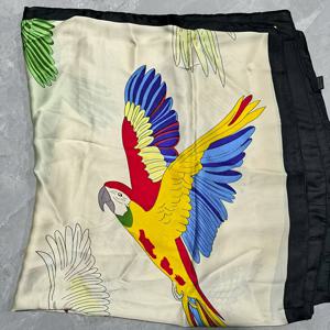 TEMU 100% 뽕나무 실크 스카프 - 대형 럭셔리 롱 사틴 느낌 새 & 앵무새 프린트 스카프 (투칸, 공작) - 가볍고 따뜻한 겨울용 랩, 손세탁 가능한 우아한 넥 랩, 파티, 웨딩 및 일상용 - 100% 실크