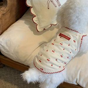 TEMU 고양이와 개를 위한 세련된 애완동물 옷 - 통기성이 좋은, 얇은 여름 조끼, 폼과 비숑 프리제 프린트, 탈락 방지 디자인, 기계 세탁 가능, 폴리에스터, 봄/여름에 이상적, 애완동물 옷 | 세련된 애완동물 의류 | 통기성이 좋은 원단, 개 옷