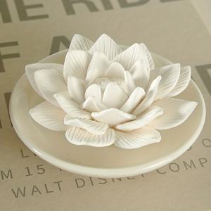 TEMU 1pc 우아한 세라믹 꽃 향수 아로마 디퓨저 홈 향수 장식, 공기 청정기 디퓨저 웨딩/할로윈/크리스마스/자동차 장식|차량용방향제