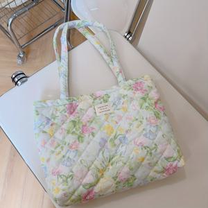 TEMU MSGHER 프렌치 스타일 플로럴 퀼트 토트백 - 대용량 북백, 고정 어깨끈, 파스텔 & 중성톤 (여행용) | 세탁기 사용 가능한 프렌치 정수 디자인
