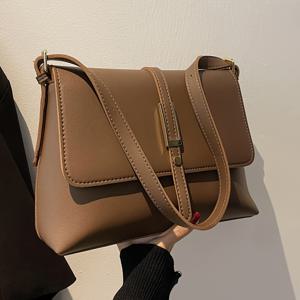 TEMU 여성용 대용량 크로스바디 백 - 골드톤 클라스프 잠금장치, 다중 수납공간 & 폴리에스터 안감, 세련된 일상 가방 (블랙, 브라운, 탄)