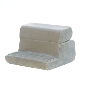 TEMU 1개, 침대 및 소파용 조절 가능한 태블릿 스탠드, 부드러운 무릎 지지대 포함, 3각도 조절 가능, 접착 폼 고무 재질, 홈 오피스 액세서리