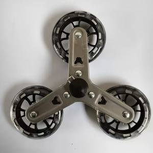 TEMU 360° 회전 고강도 전지형 계단 오르기 휠 - 고강도 금속 구조, 쇼핑 카트, 손수레, 여행 가방용 4륜 계단 오르기 시스템 - 대부분의 트롤리 & 카트와 호환 - 가정용으로 적합