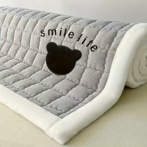 TEMU 1개 밀크 벨벳 아플리케 자수 따뜻한 곰돌이 시리즈 (매트리스) 학생 스타일, 따뜻한 퀼팅 얇은 매트리스 (베개 커버 미포함), 매트리스 보호대. 피부 친화적이고 통기성 좋은 가을/겨울 침구. 싱글, 더블, 퀸, 침대 토퍼, 이불패드 퀸사이즈, 토퍼 , 두꺼운토퍼, 매트리스토퍼, 토퍼매트리스|이불